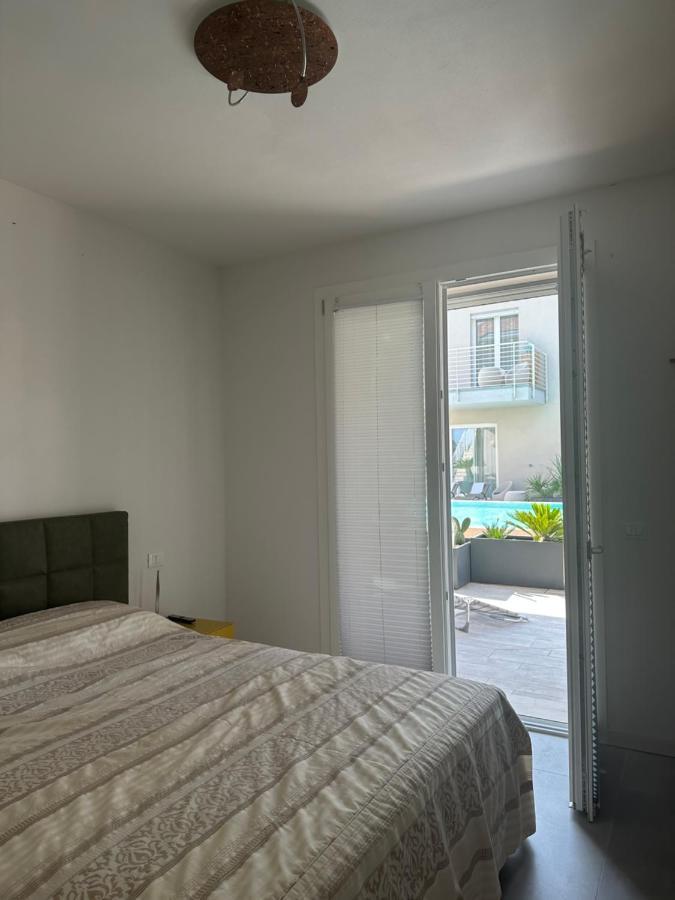 Holiday House Al Porto View Lake Peschiera del Garda Eksteriør bilde